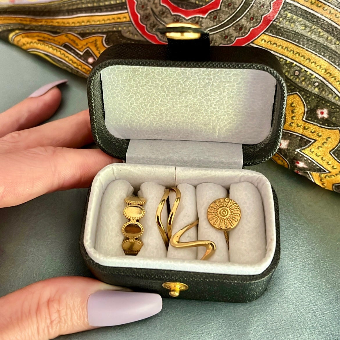 Mini boîte à bijoux de voyage